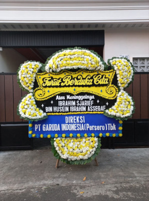 Papan Bunga Duka di Medan Deli